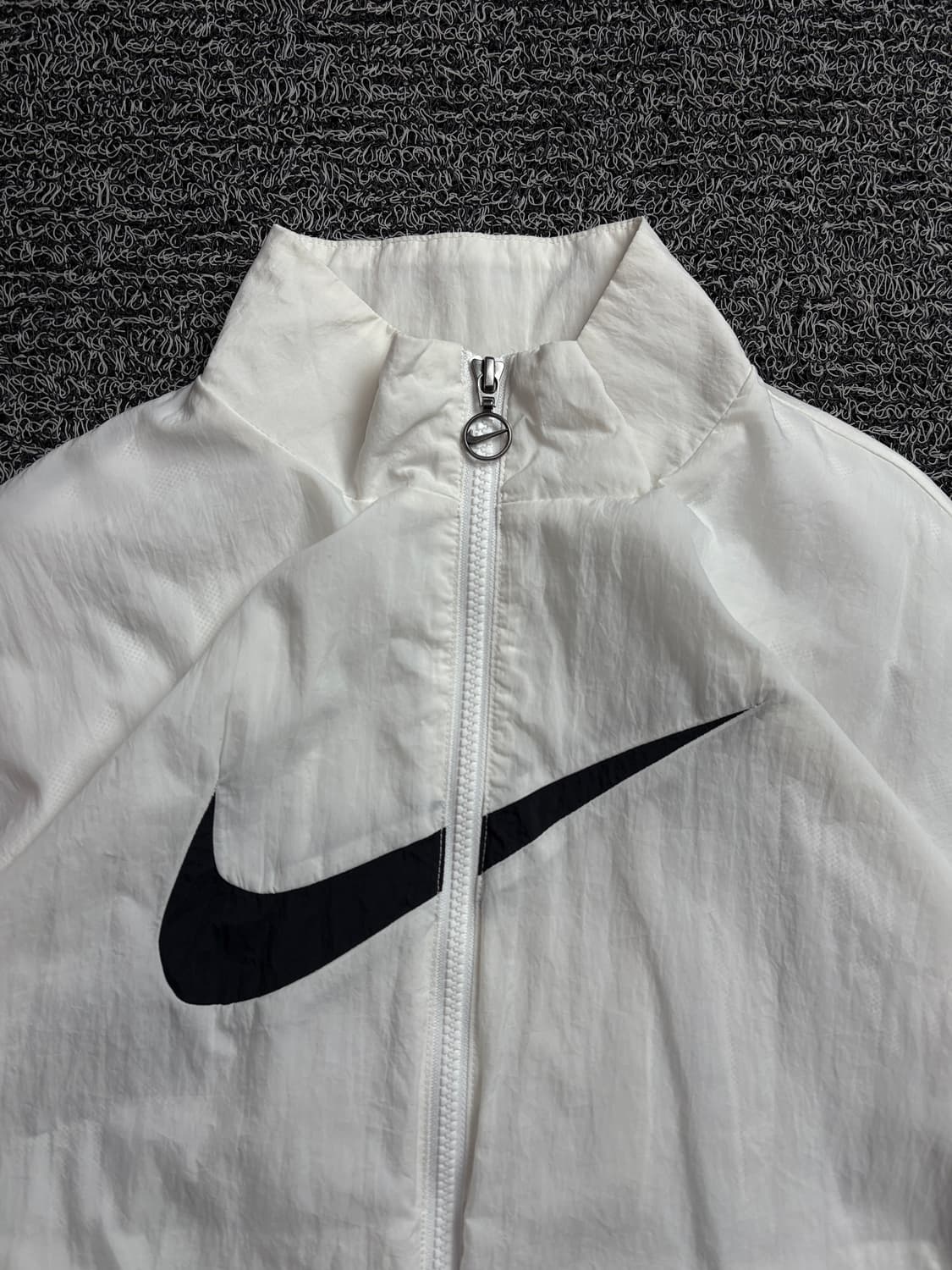 나이키 NSW 에센셜 우븐 빅스우시 바람막이 자켓 2541 상품이미지1