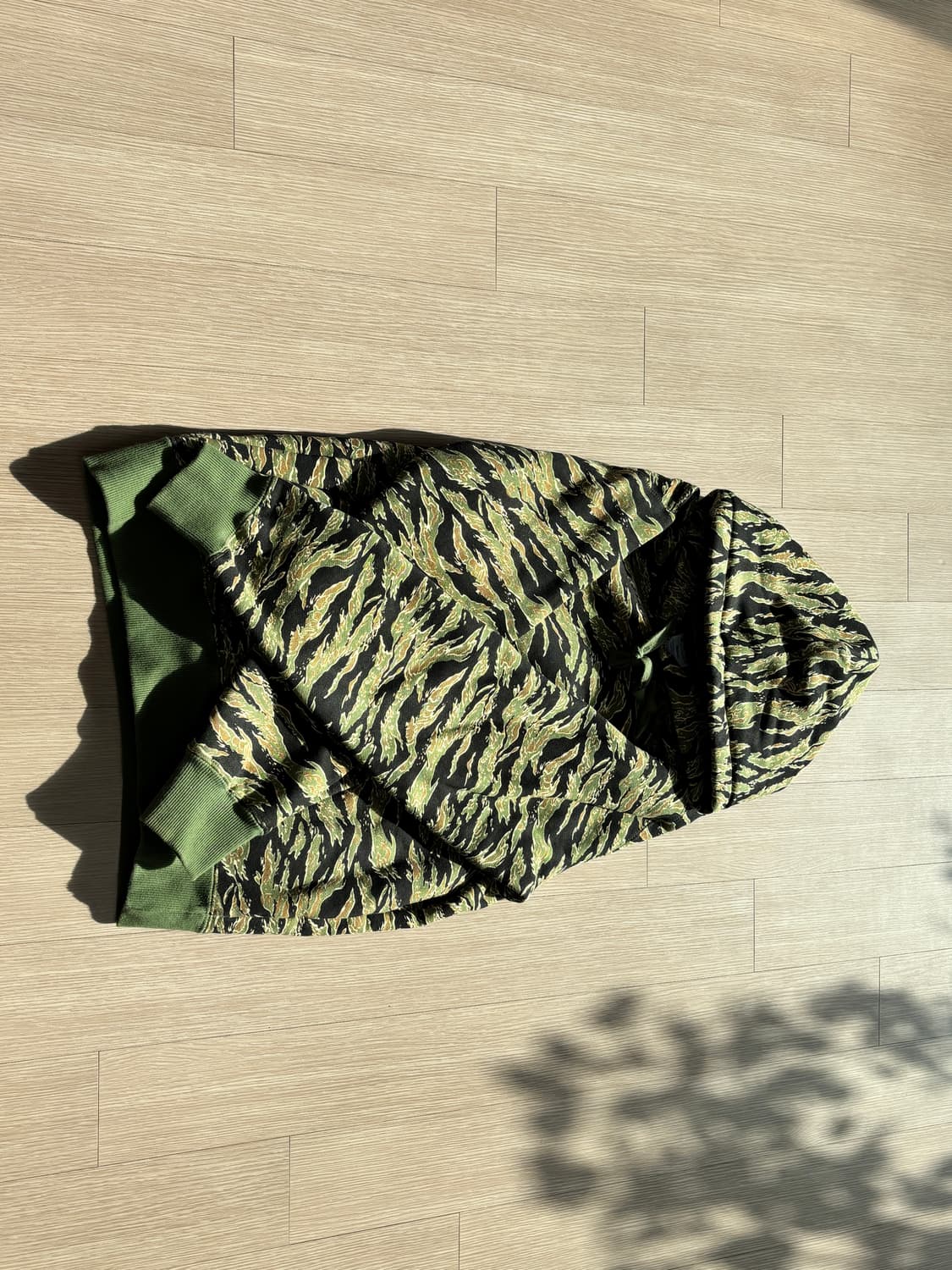 챔피온 타이거 카모 기모 후드티 S 상품이미지3