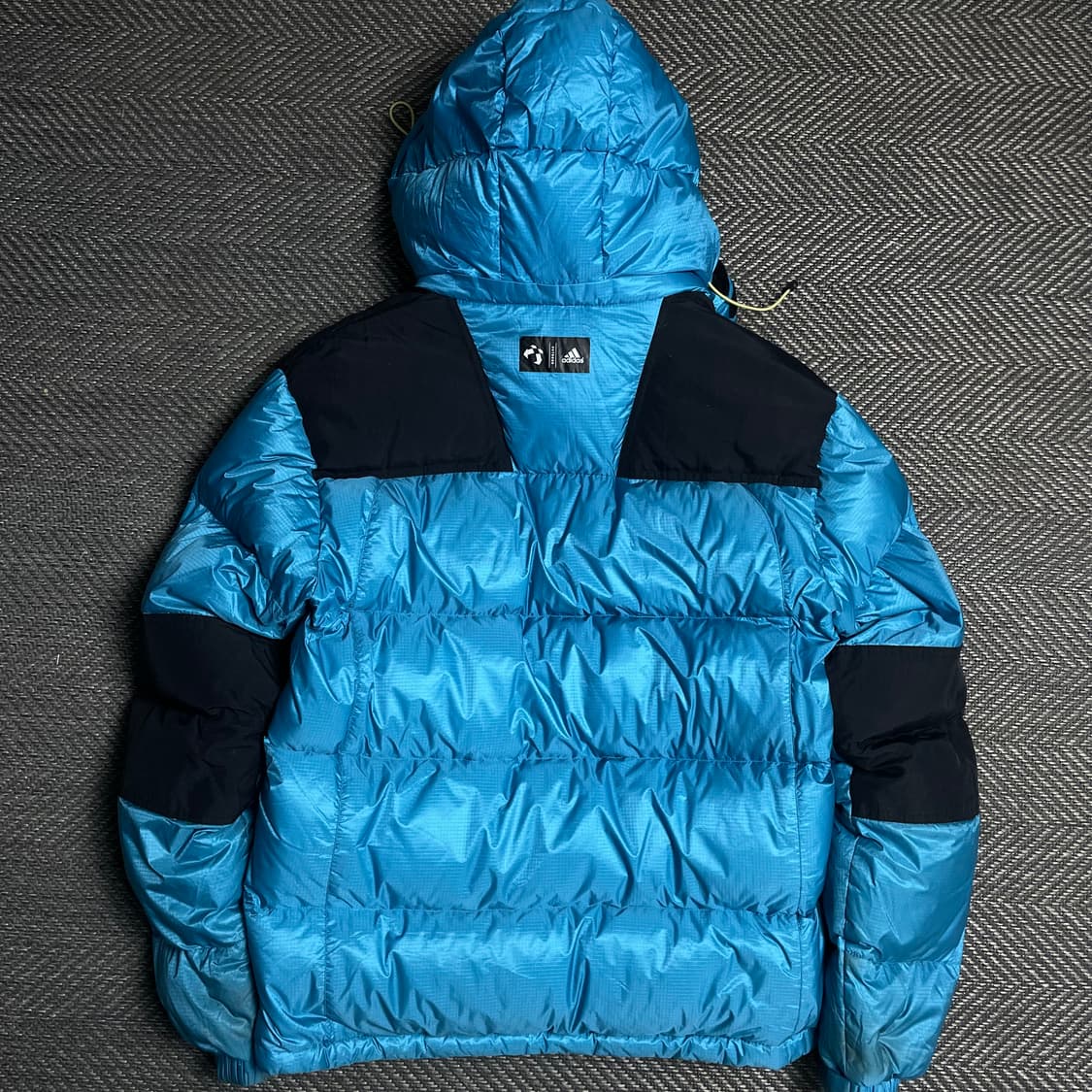 아디다스 하이킹 벌키 800 구스다운 푸퍼 패딩 o 5363 상품이미지8