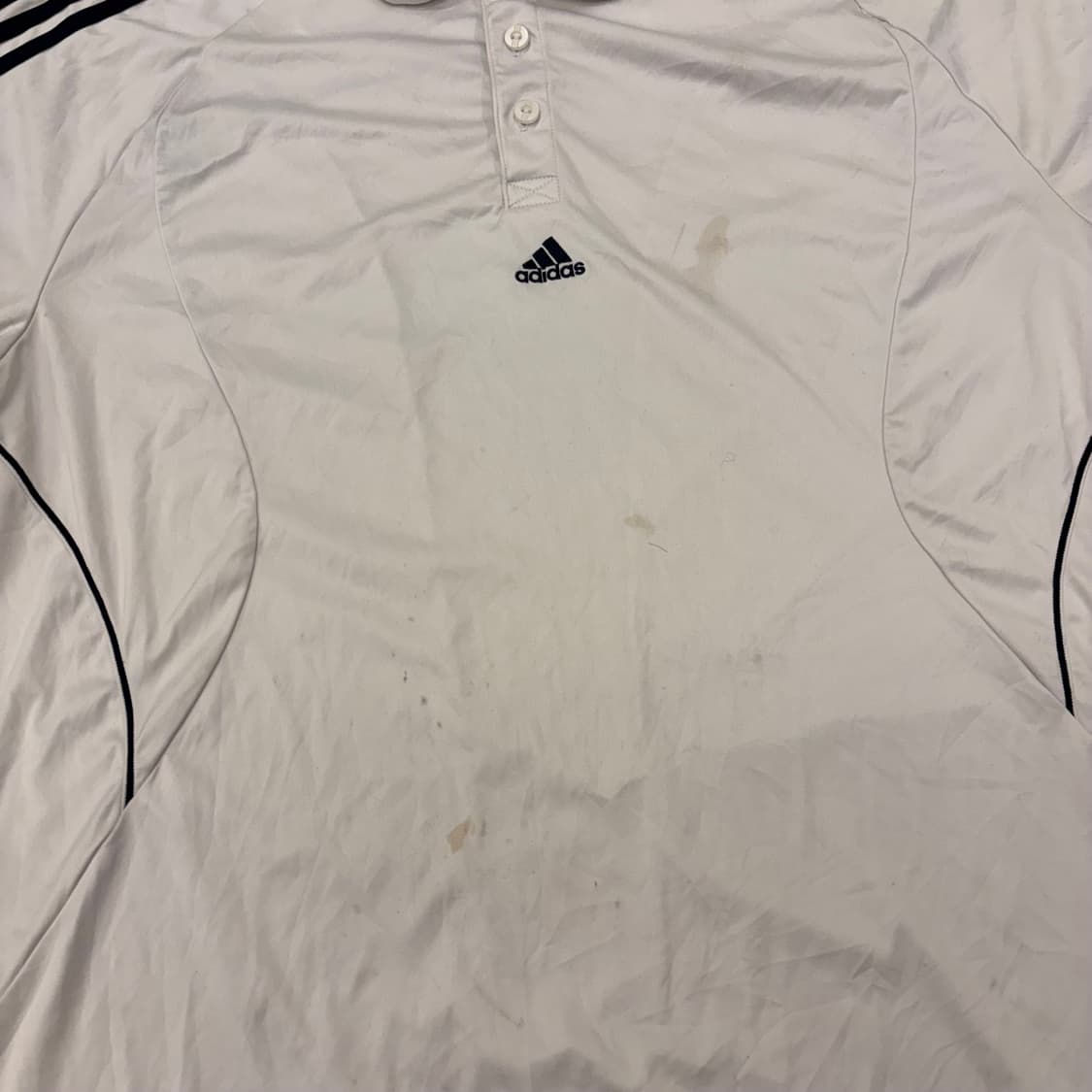 아디다스 센터로고 카라티 상품이미지2