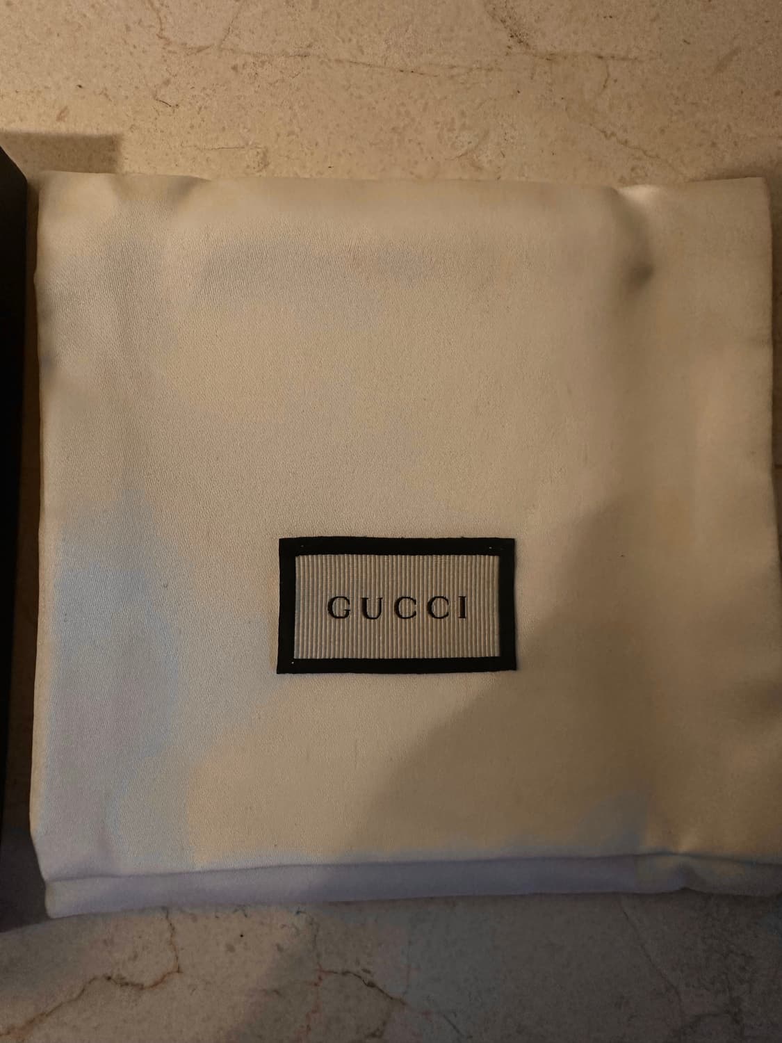 구찌 타이거 프린트 지갑 GG 슈프림 베이지 에보니 상품이미지8