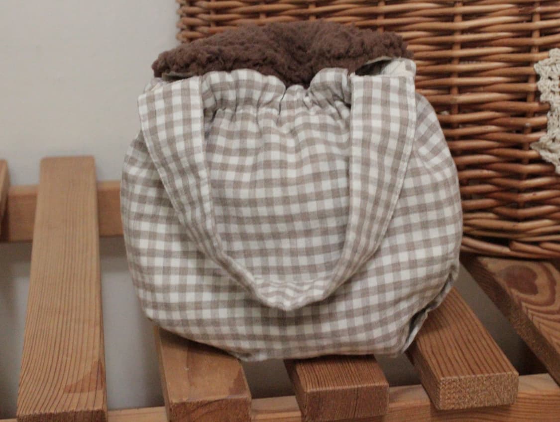 핸드메이드 손잡이 퍼 밴딩 파우치 상품이미지3