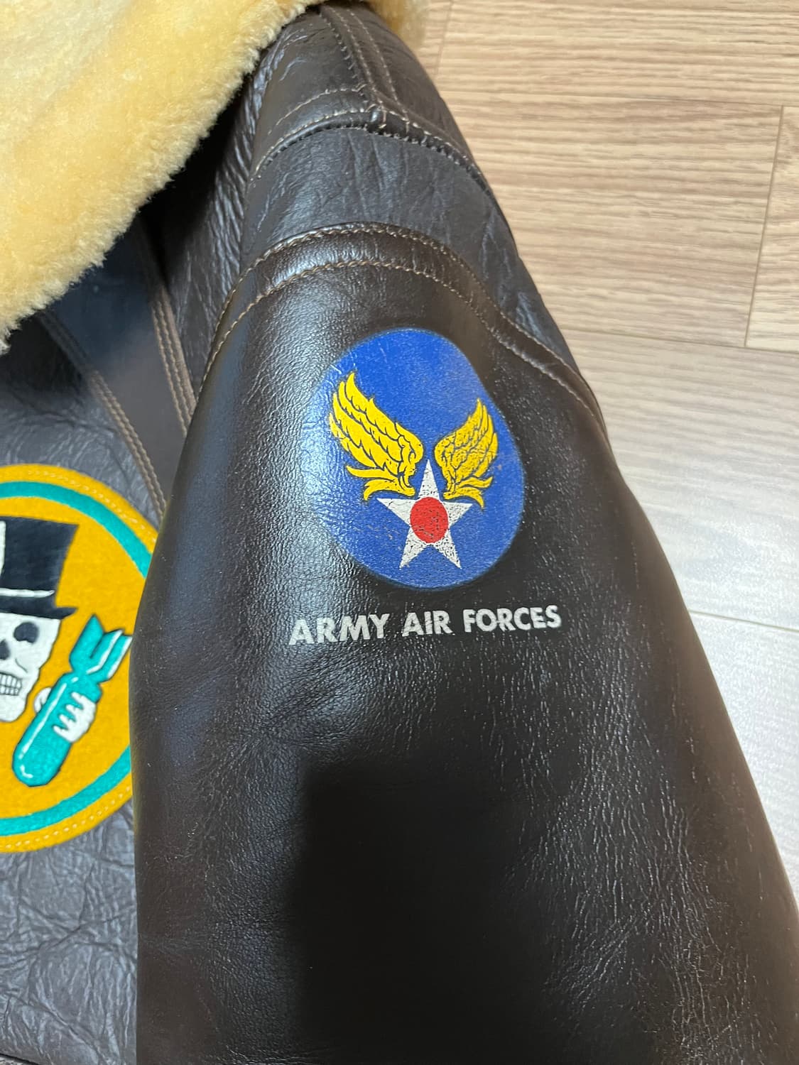 이스트맨 레더 클로딩 USAAF Type ANJ-4 양털무스탕 Sz.38 상품이미지4