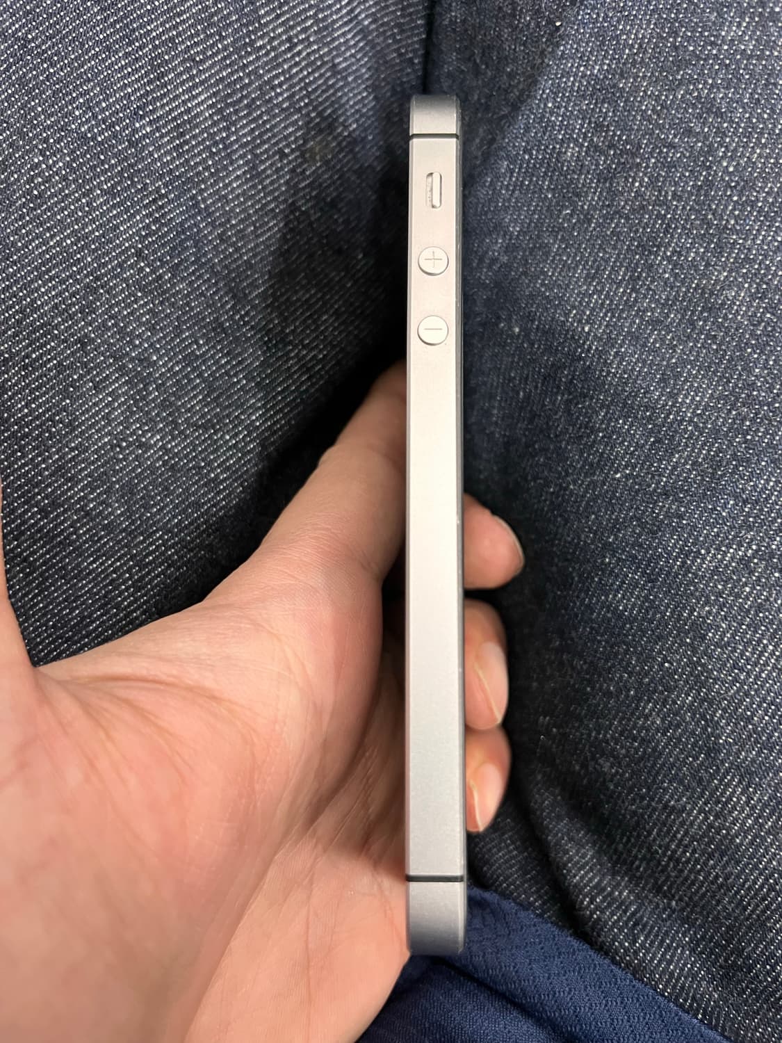 아이폰SE스페이스그레이128GB 상품이미지6