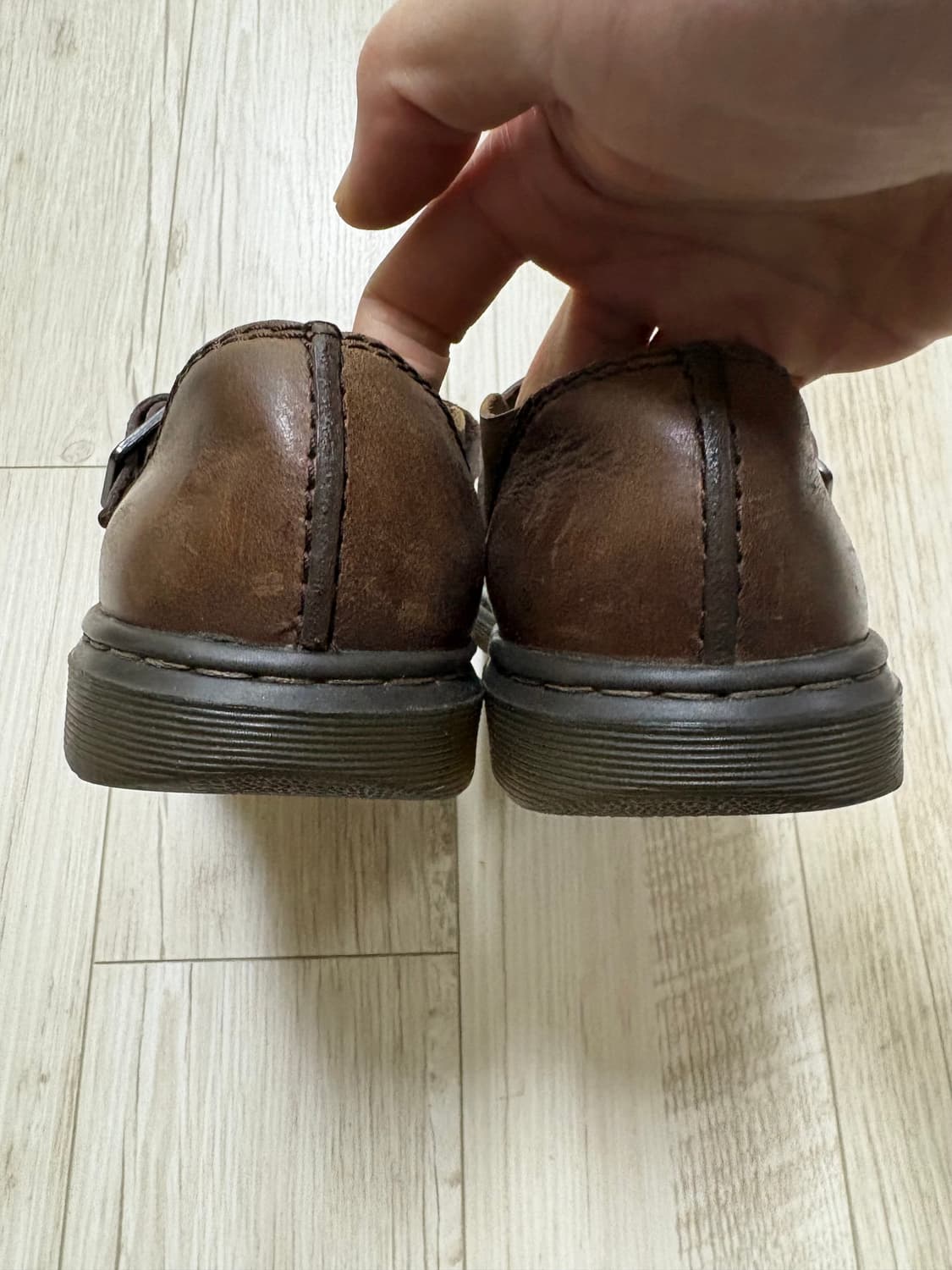 닥터마틴 패트리샤 브라운 230 상품이미지5