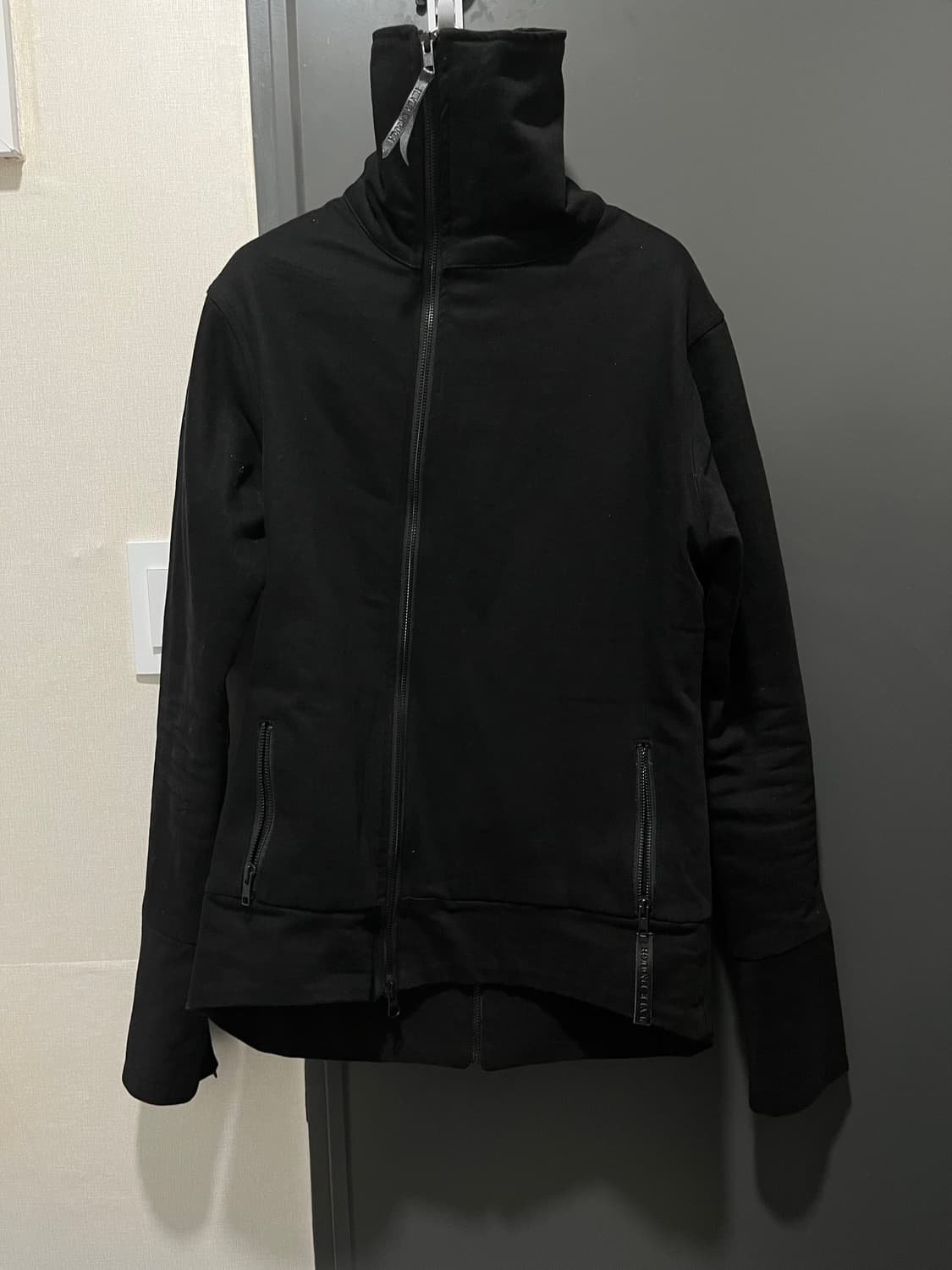 Never Enough Jacket 상품이미지1