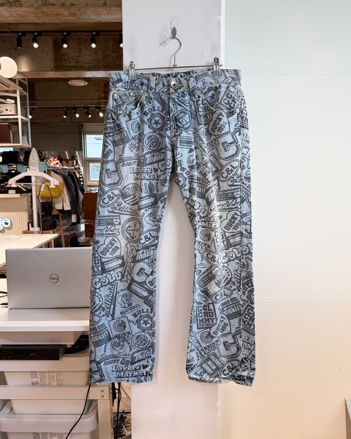 코앤루 데님 풀프린팅 팬츠 상품이미지1