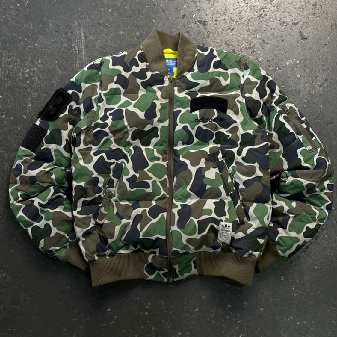 95 아디다스 카모플라쥬 봄버 패딩  상품이미지1