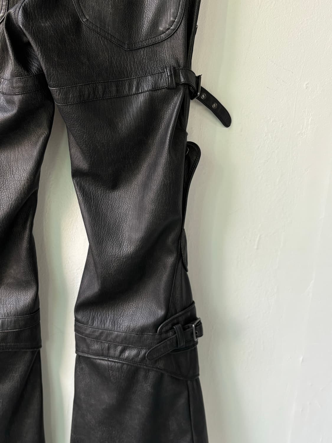 제이디드 런던 모토 드리프트 레더 부츠컷 트라우저 상품이미지5