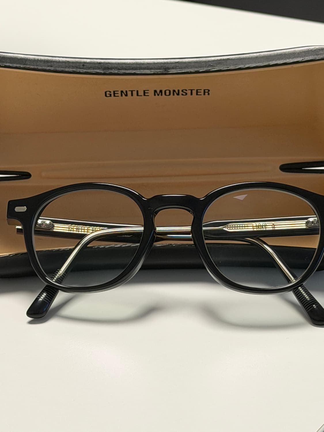 젠틀몬스터 Eddy A 상품이미지3