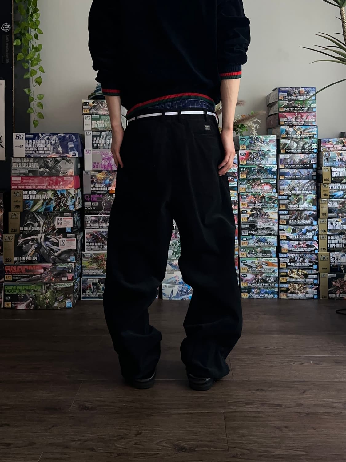 Dobson 턱 루즈 트라우저 상품이미지6