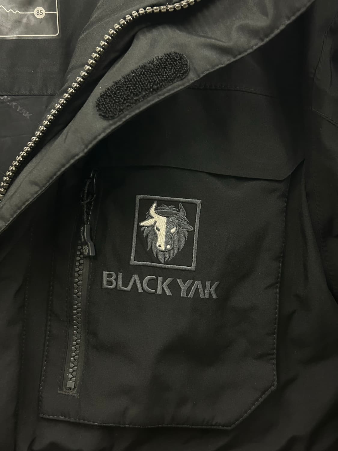 블랙야크 고어텍스 구스다운 블랙 패딩 자켓 상품이미지5