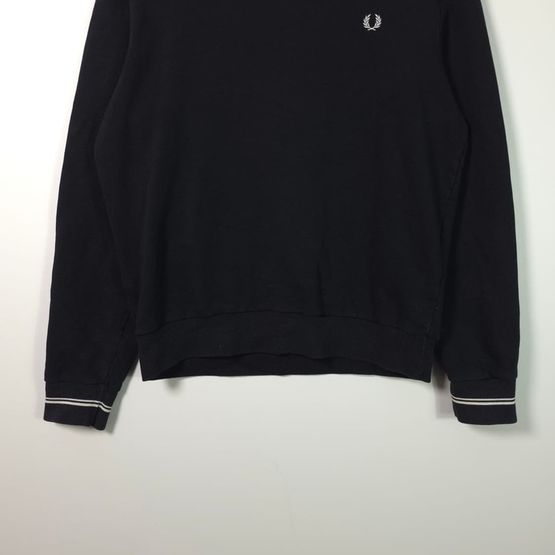 프레드페리 클래식 로고 시보리 포인트 맨투맨 M 상품이미지4