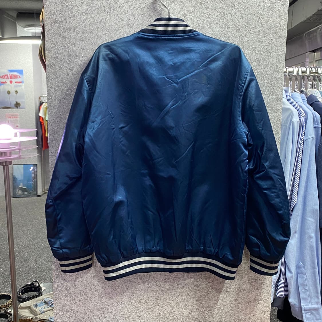 MLB 뉴욕 양키스 빅로고 배색 새틴 자켓 B3013 상품이미지4