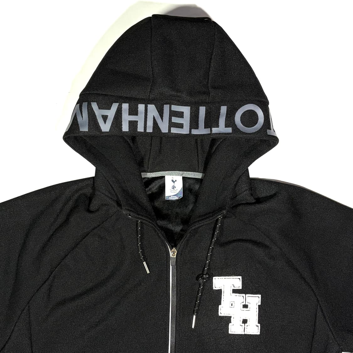 토트넘 블랙 후드 상품이미지2