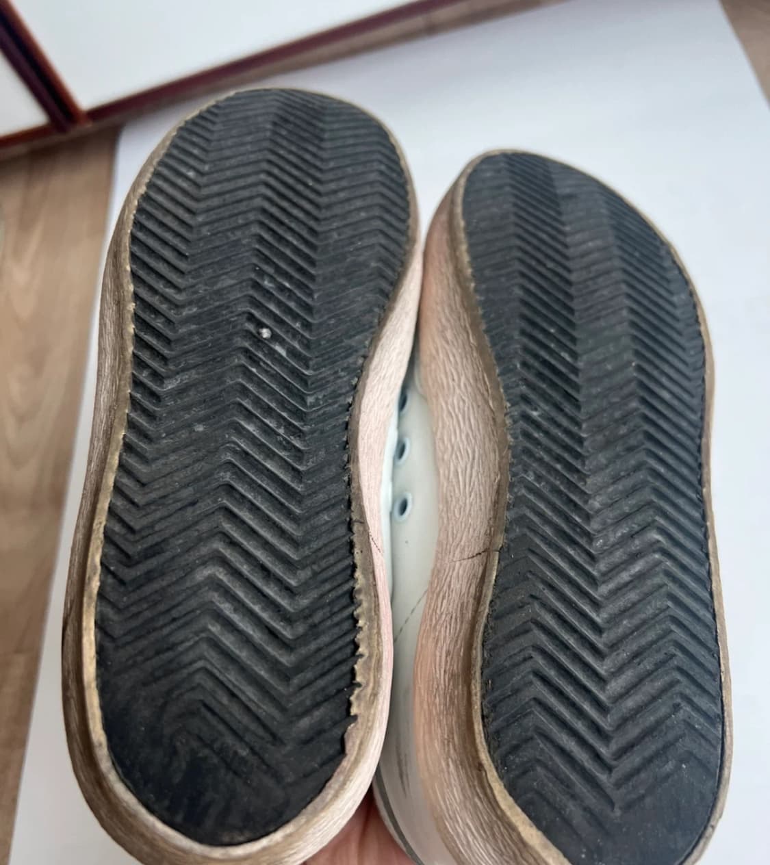 골든구스 슈퍼스타 핑크 퍼 스니커즈 36 상품이미지2