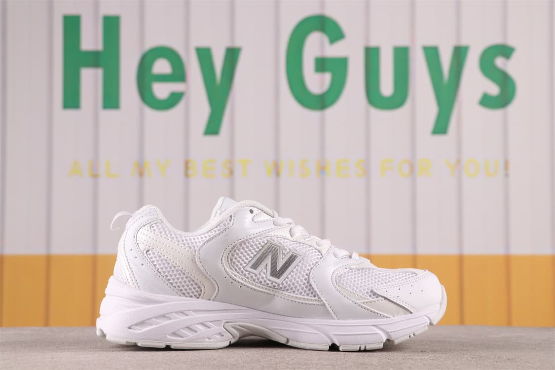 뉴발란스 530 Nb 운동화 커플룩 상품이미지2