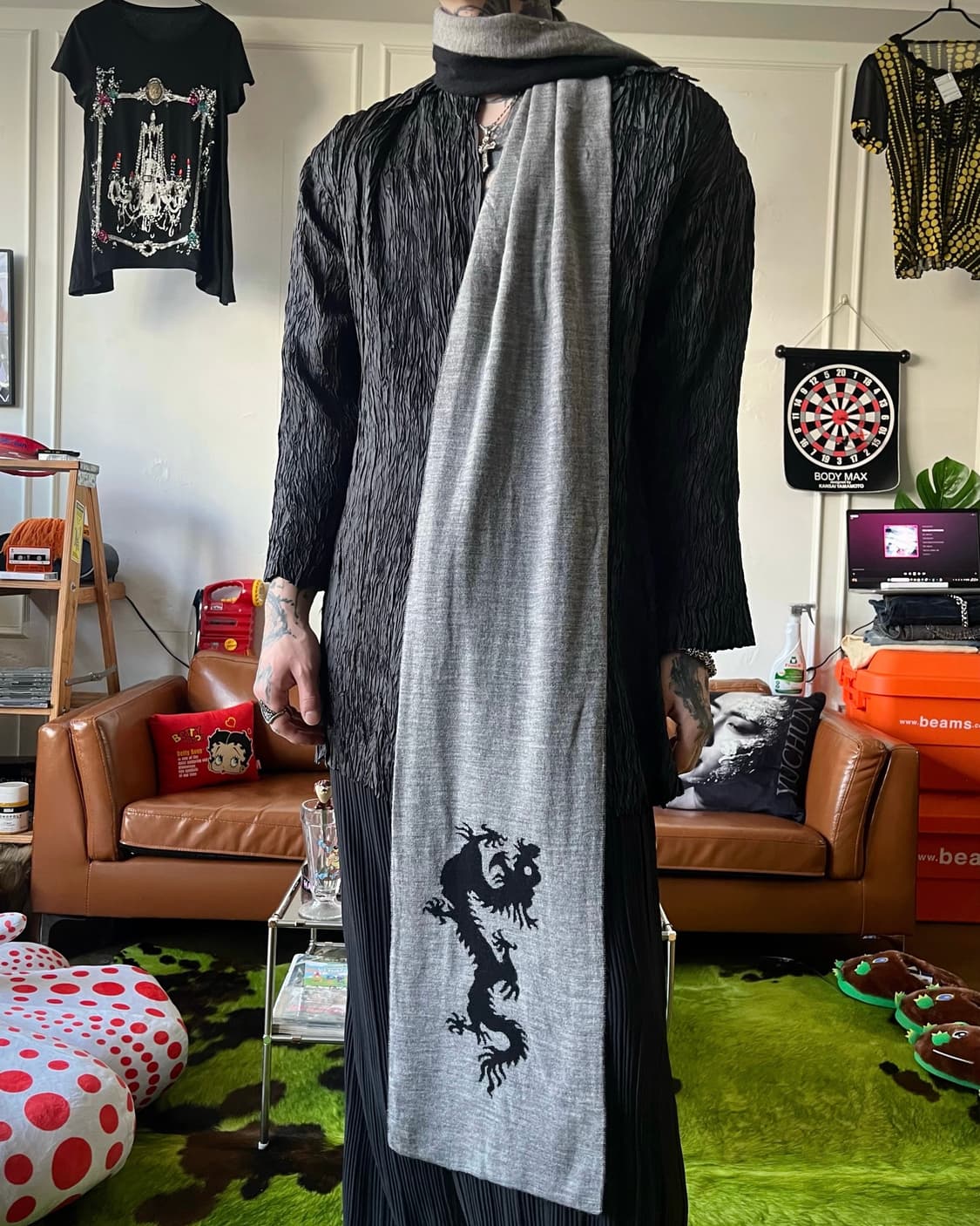 VIVIENNE TAM Archive 2Way Dragon Muffler 상품이미지3