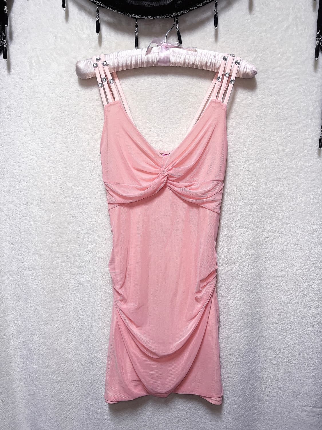 히메갸루 로맨틱 로걀 핑크 셔링 비즈 미니원피스 섹시 러블리 슬립 핀터깔 상품이미지10