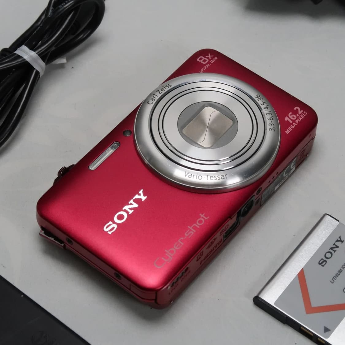 소니 DSC-WX80 레드
/ Sony DSC-WX80 RED 입고 상품이미지2