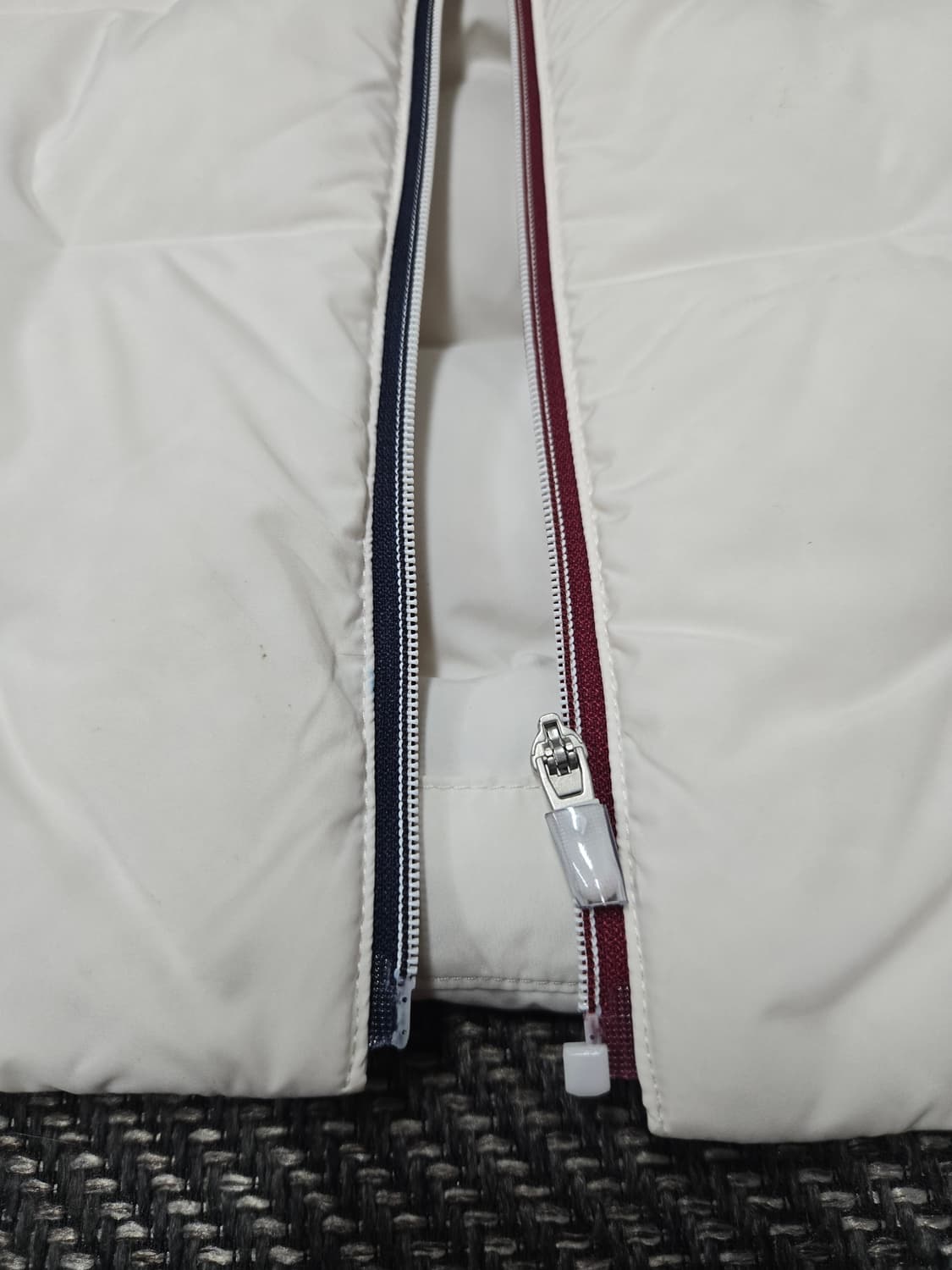 르꼬끄 24ss 스포르티브 아이보리 구스다운 베스트 상품이미지3