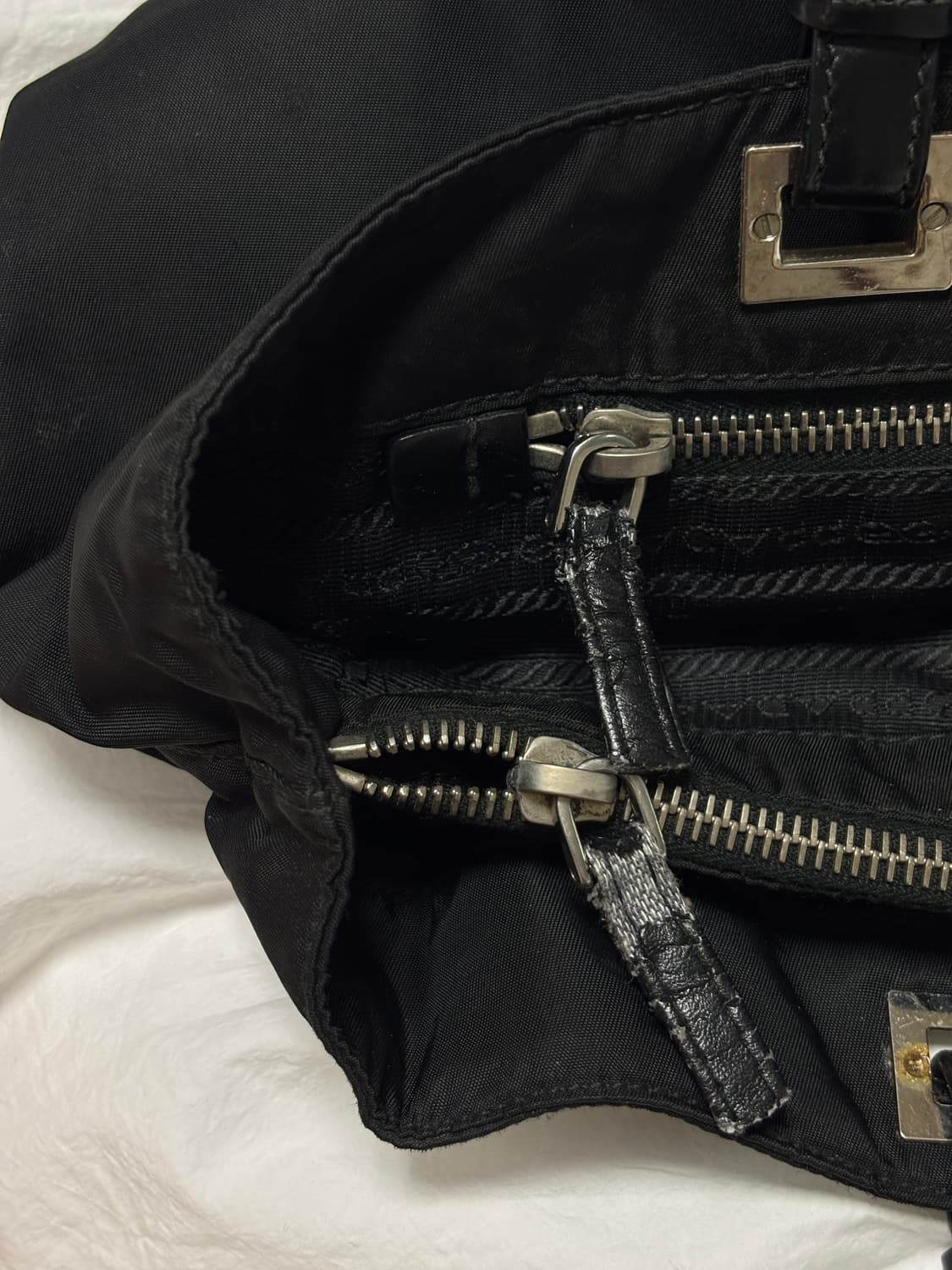 프라다>블랙 토트백 상품이미지6