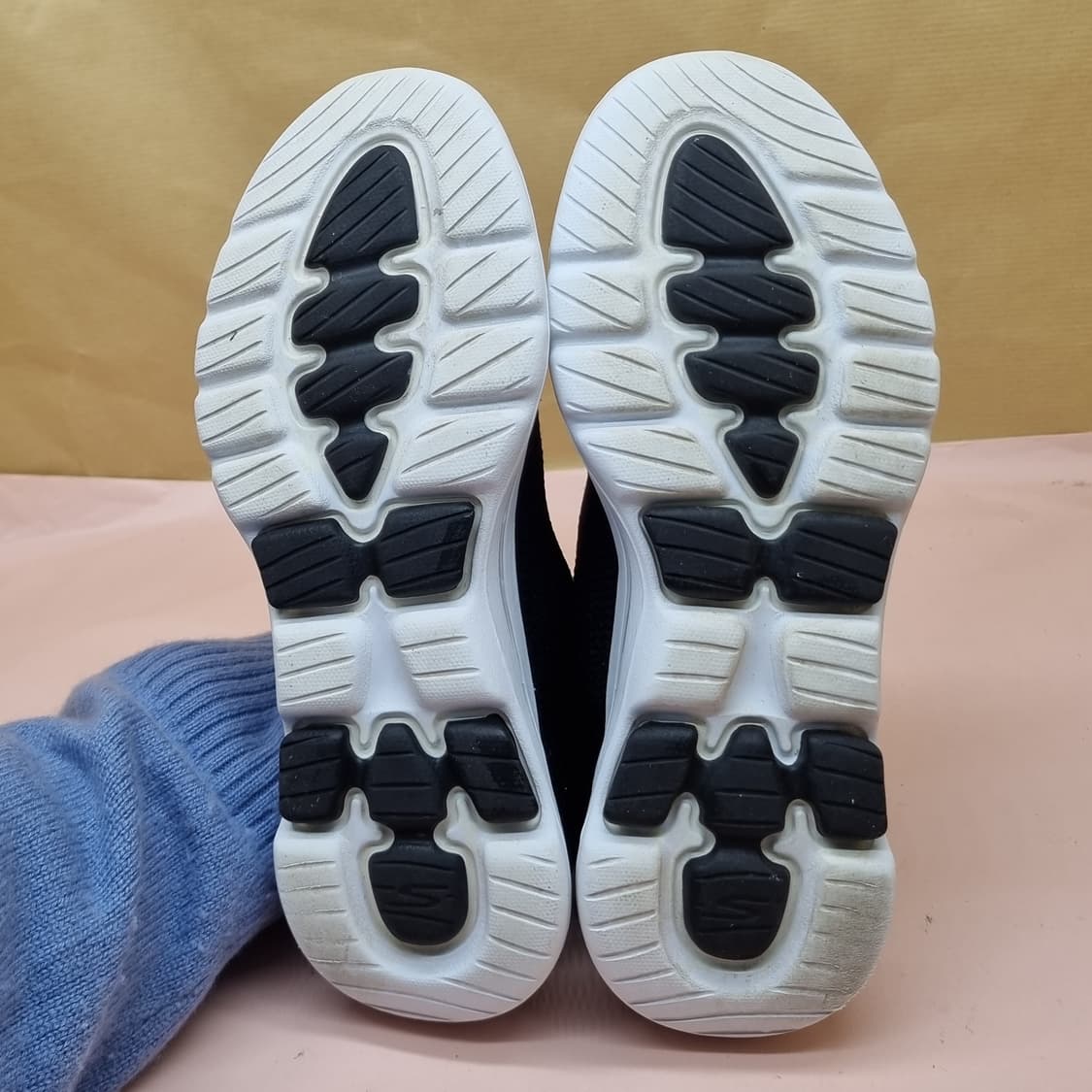 스케쳐스 고워크 5 여성슬립온240 상품이미지3