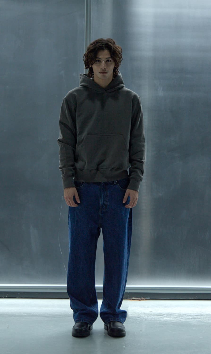 에피센터투어리스트 후드 Curved seam hoodie(Dyed ash 상품이미지2
