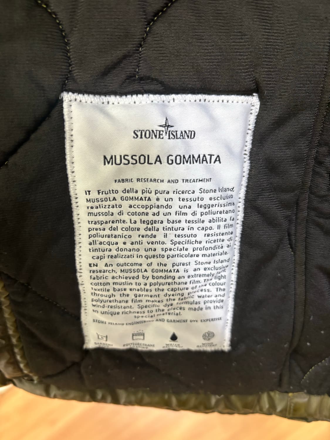 스톤 아일랜드 무쏠라 고마타 (s) 상품이미지3