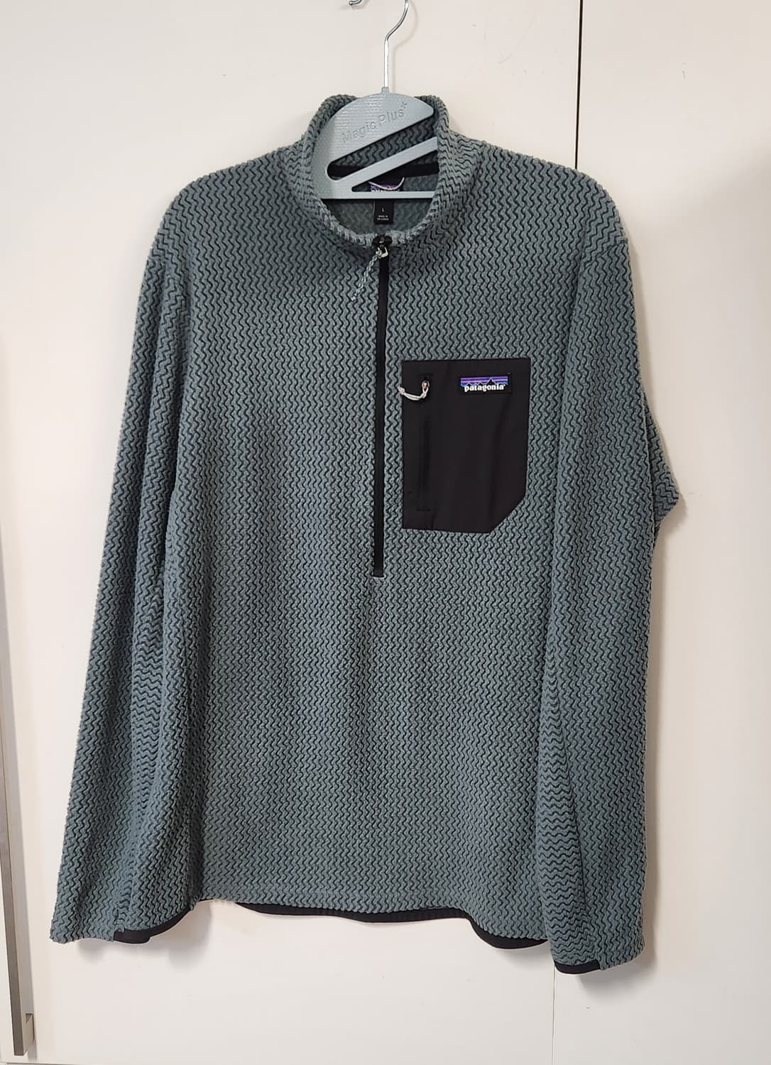 파타고니아 R1 에어 반집업 플리스 L 상품이미지2