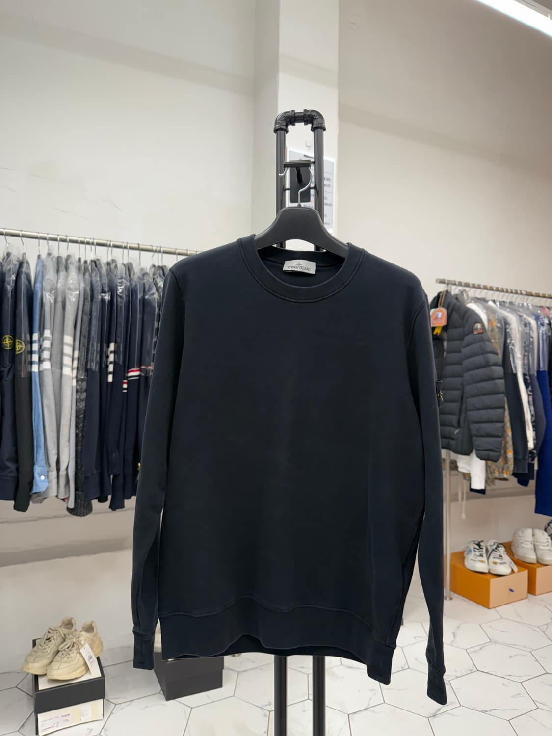 [XL] 스톤아일랜드 와펜 맨투맨 상품이미지1