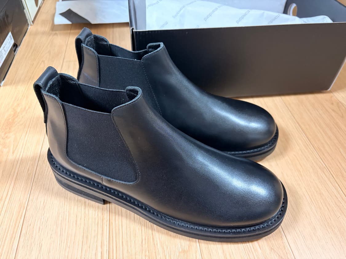 무신사 라운드 스퀘어 로우컷 첼시부츠 상품이미지2