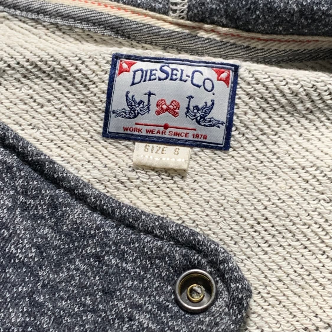 디젤 비대칭 사선 후드집업 상품이미지4