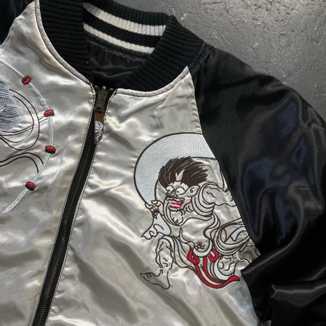 100 스튜디오 히로 리버시블 풍신 뇌신 스카쟌 자켓 상품이미지6