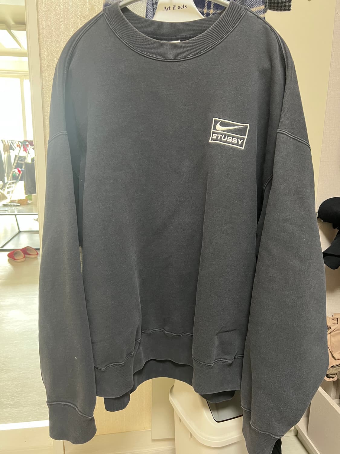 나이키 스투시 맨투맨 L 판매합니다 상품이미지1