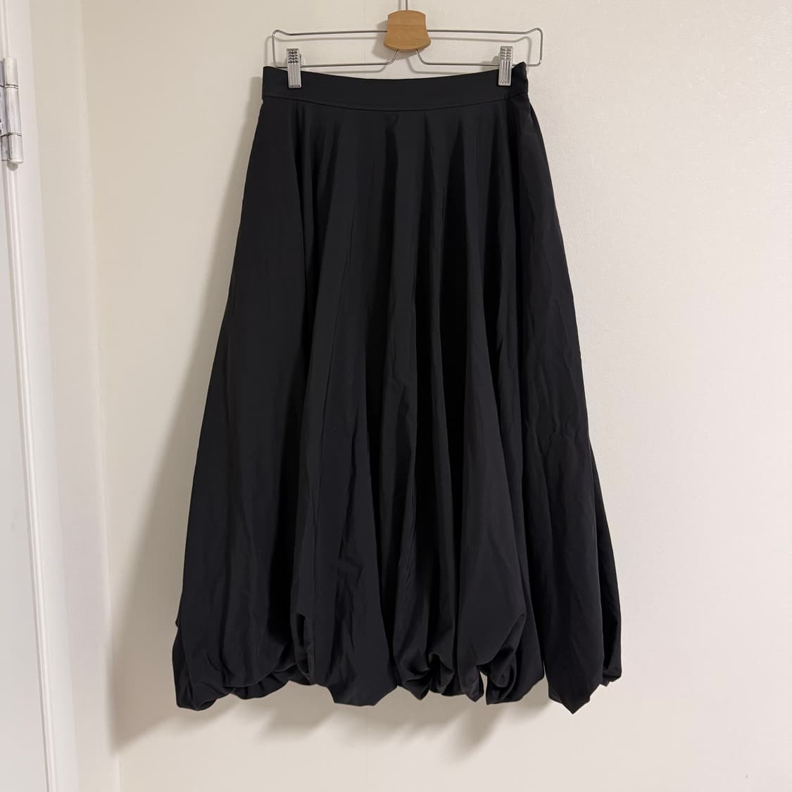 [38] COS 코스 벌룬 헴 맥시 스커트 상품이미지3