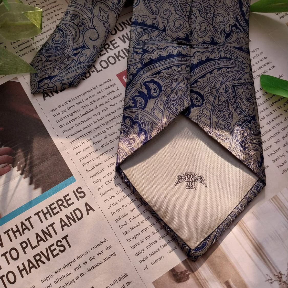 론진 실크 그레이 페이즐리 넥타이 8.6cm A+등급 K1427
 상품이미지6