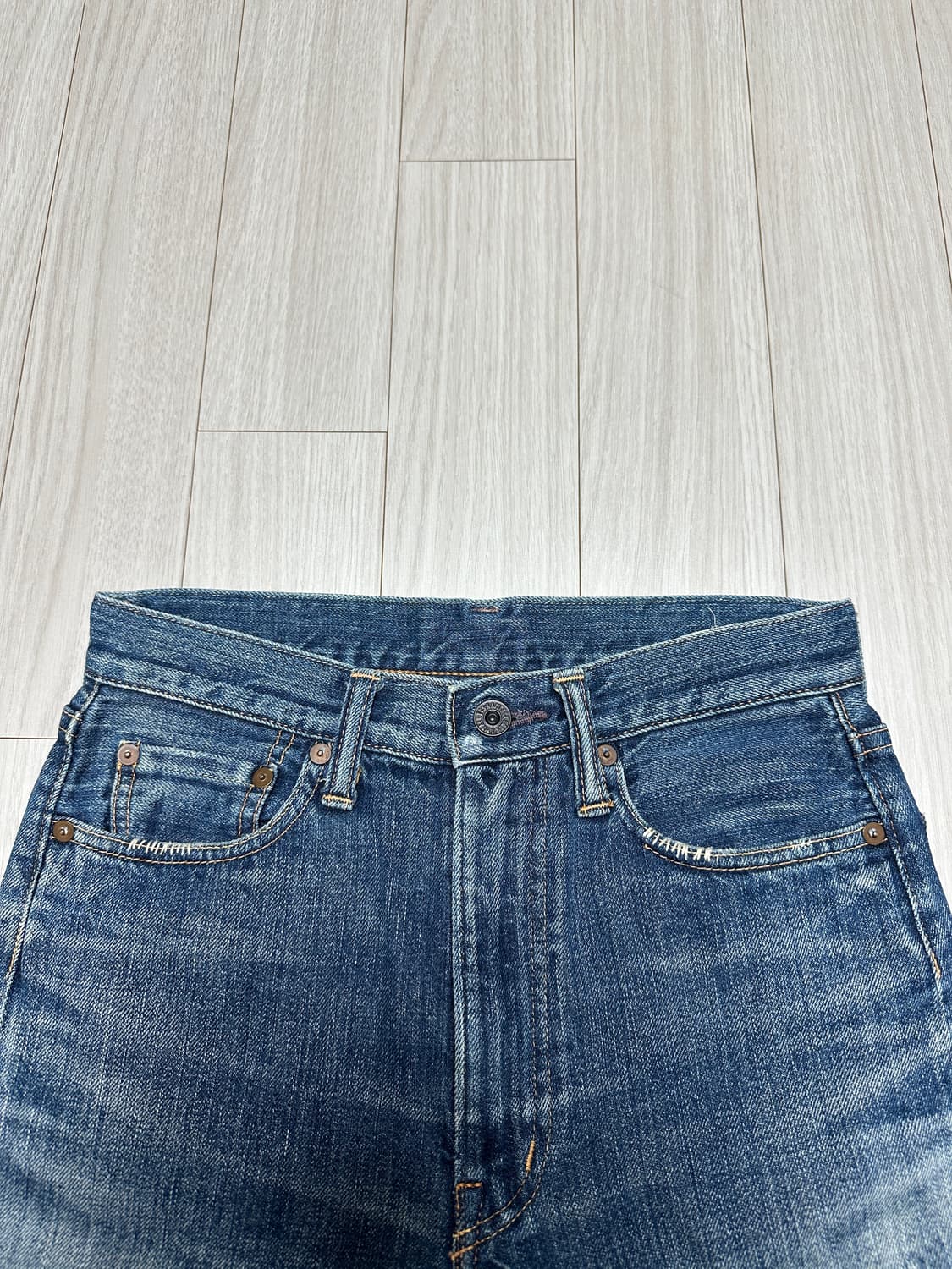 [28] 캐피탈 세미 플레어 데님 상품이미지4