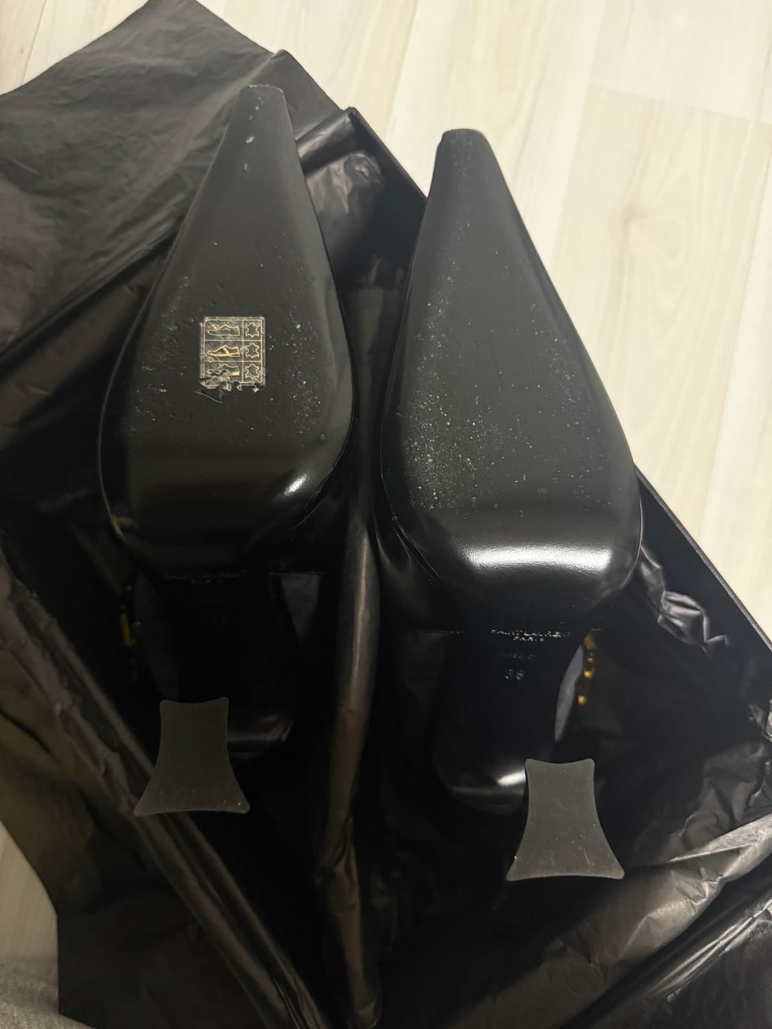 생로랑 듄 110 페이턴트 레더 슬링백 펌프스 38 상품이미지10