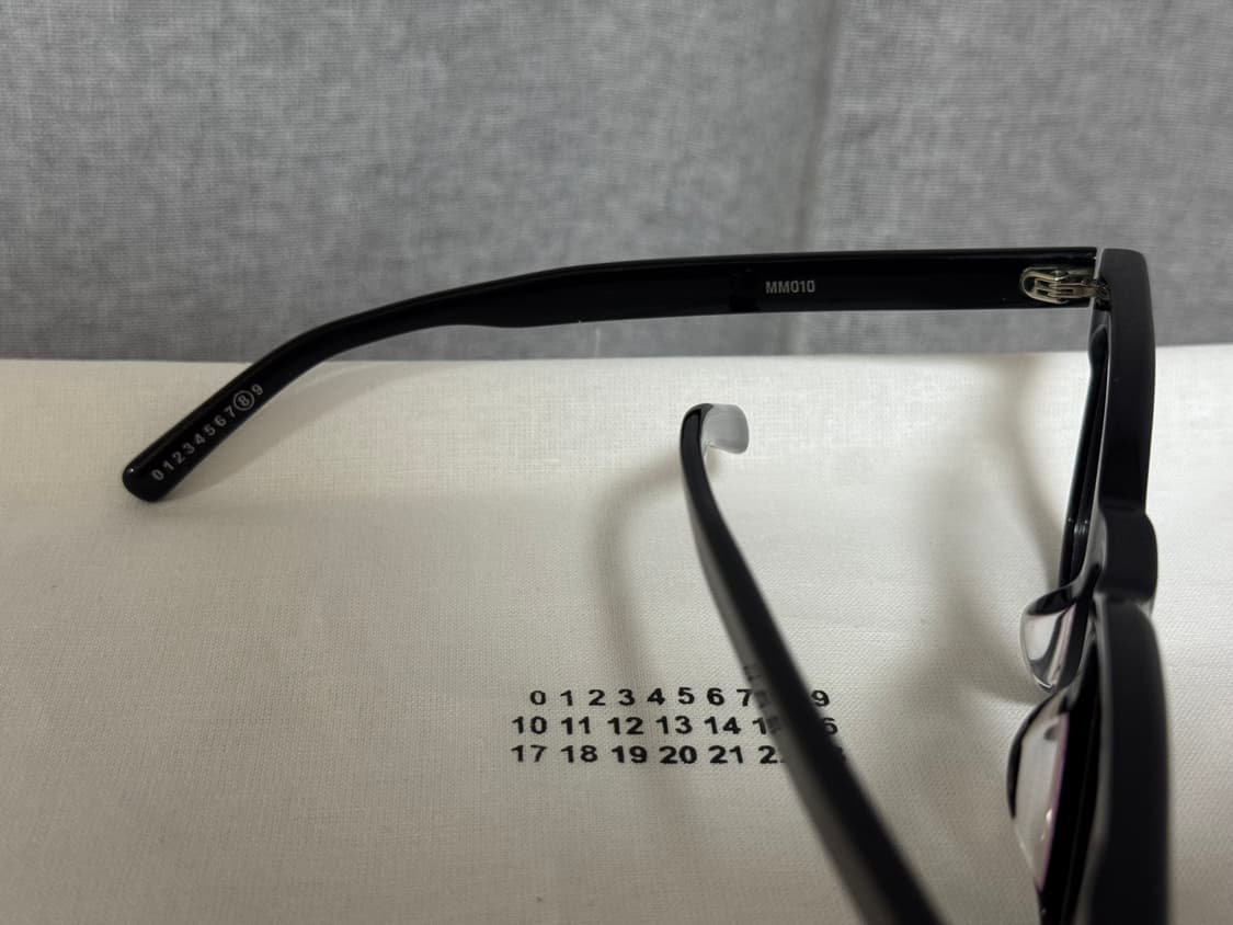 젠틀몬스터 X 메종 마르지엘라 MM010 풀박스 상품이미지3