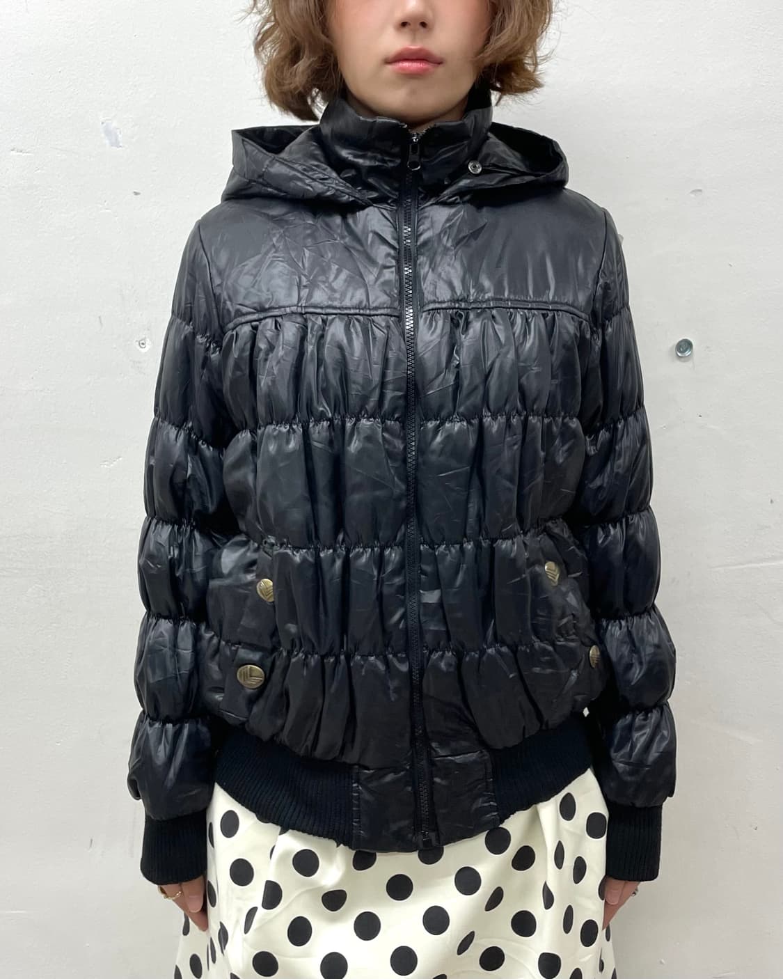 Glossy Black Shirring Padded  상품이미지2