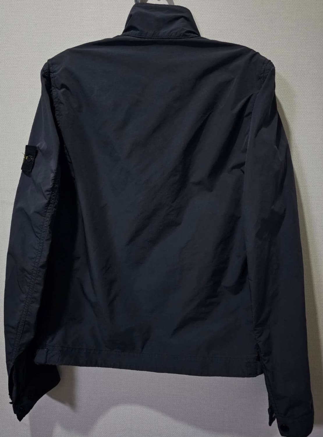 [정품] 스톤아일랜드 다비드 텔라 라이트 자켓 95 / M 상품이미지4