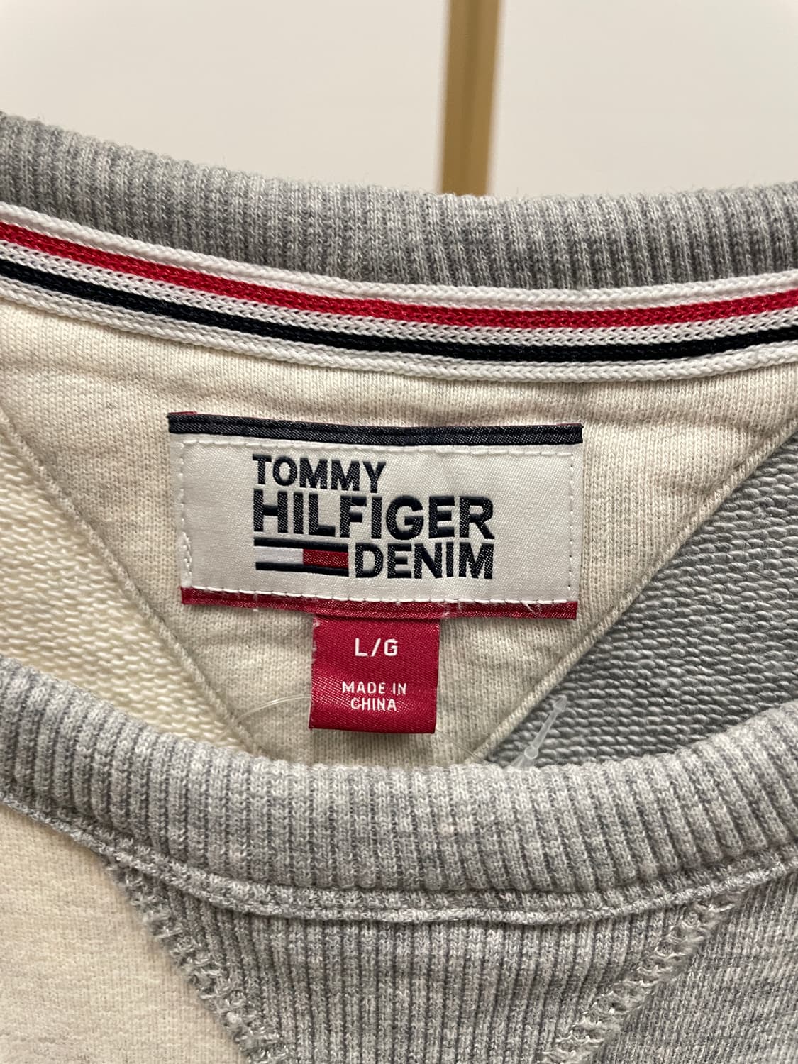 타미힐피거 맨투맨 상품이미지2