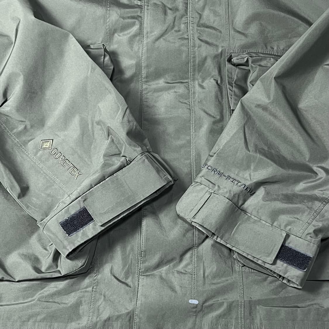 나이키 NSW 스톰핏 ADV 테크팩 고어텍스 자켓 110 상품이미지8