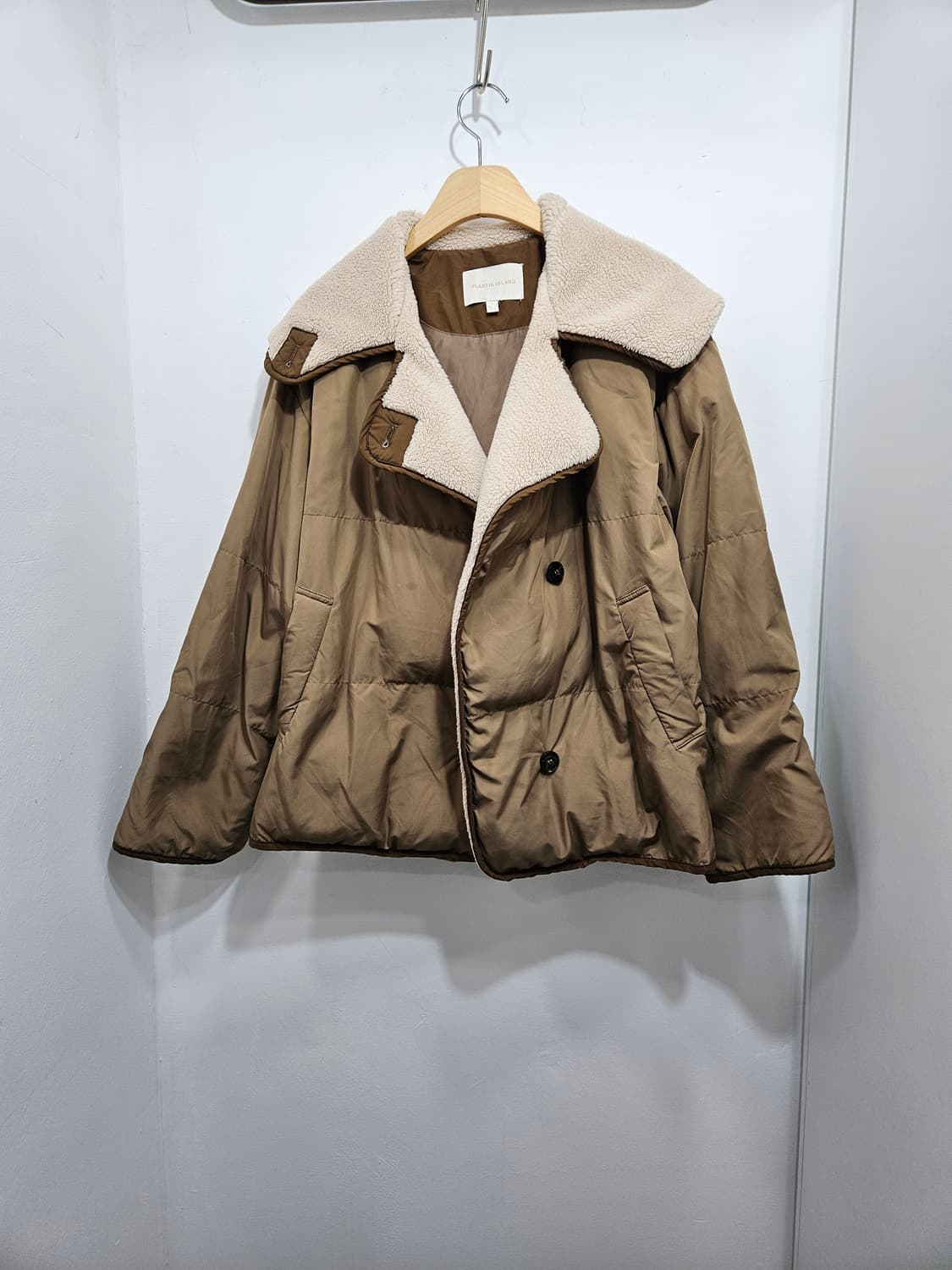 22.FW 플라스틱아일랜드 뽀글이 안감 폴리 패딩 S 상품이미지1