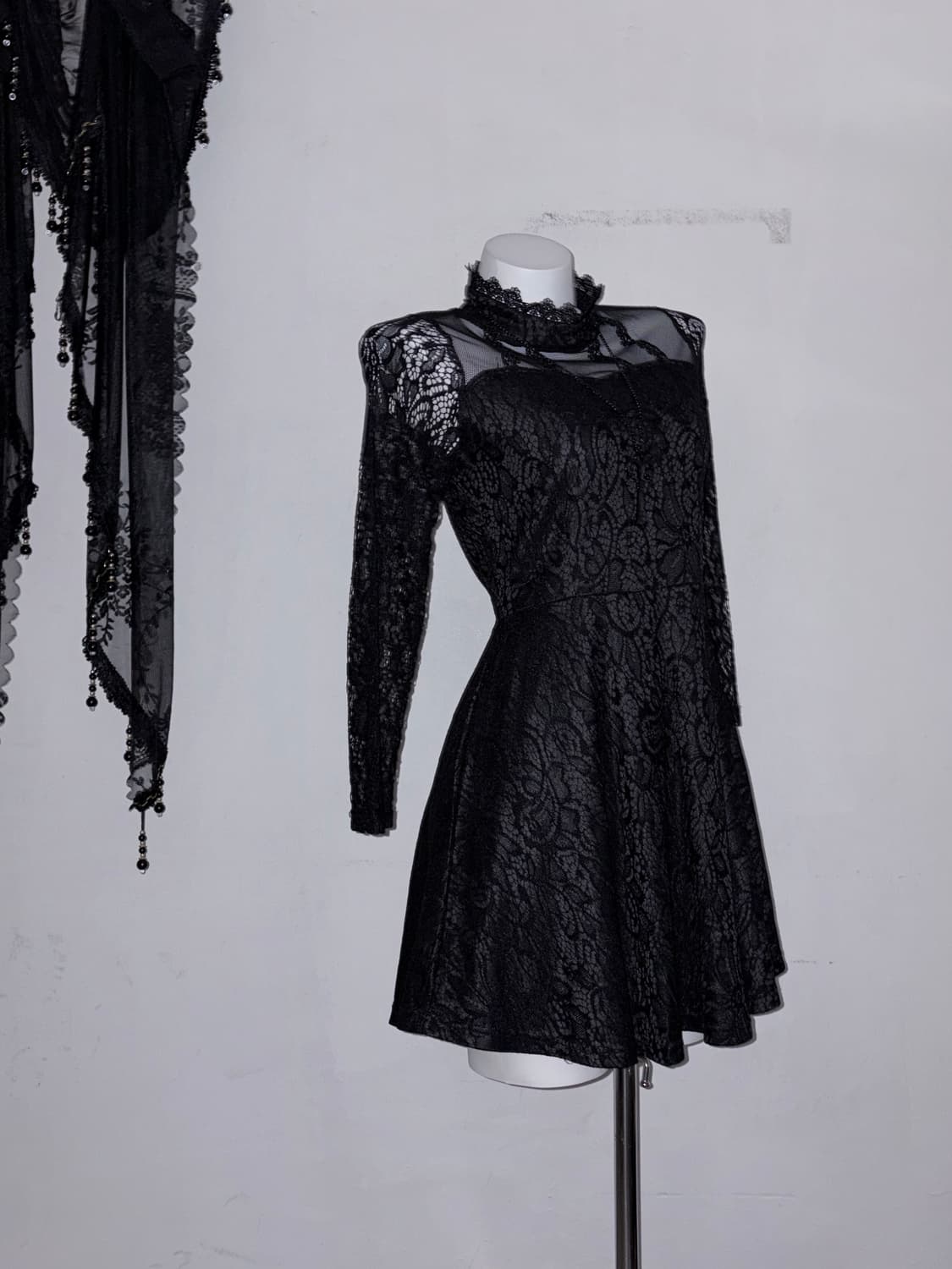 고스세트 2pcs 오사라기깔 시스루 레이스 다크페미닌 고딕 상품이미지8