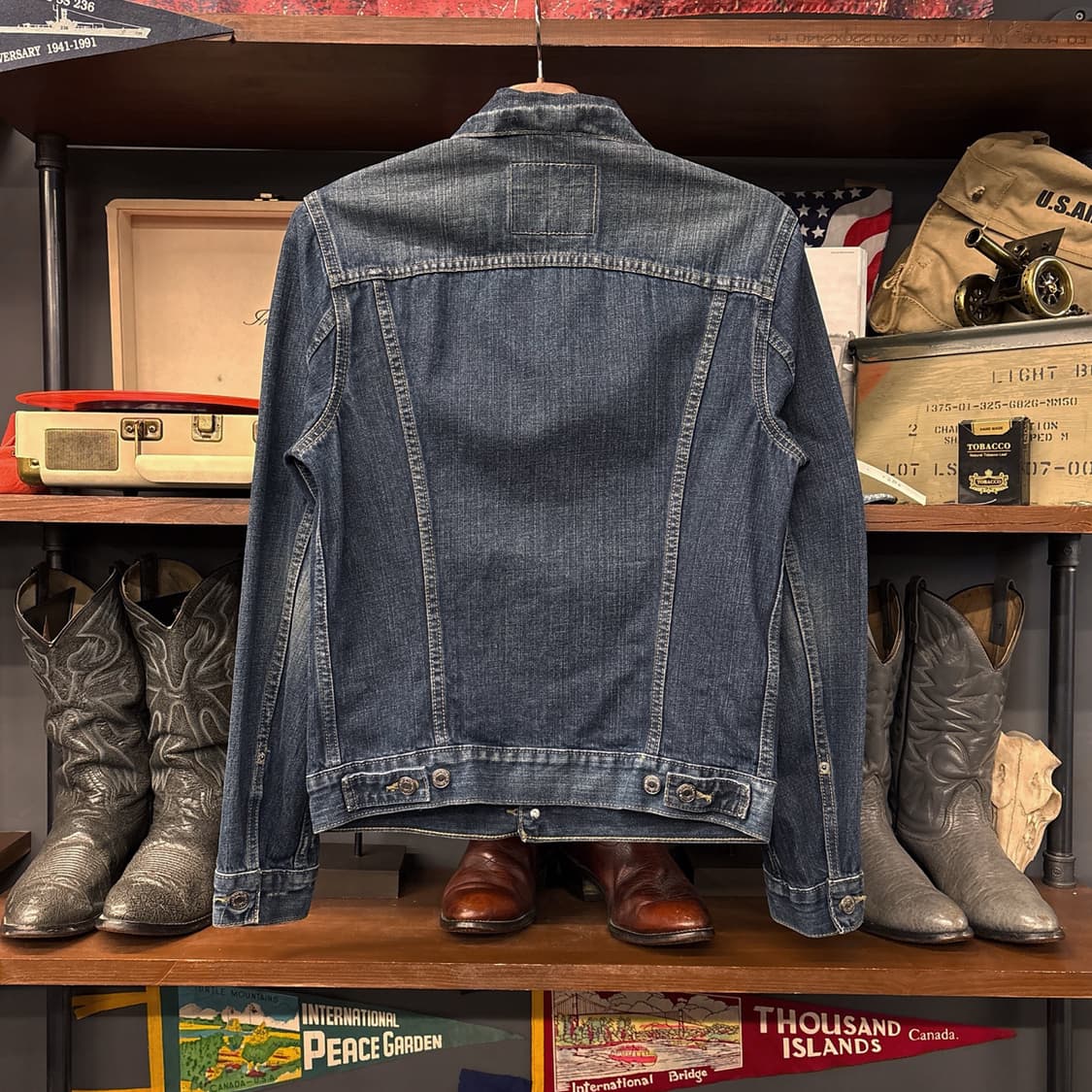 리바이스 중청 워싱 TYPE 3 트러커 데님자켓 N1056 상품이미지2