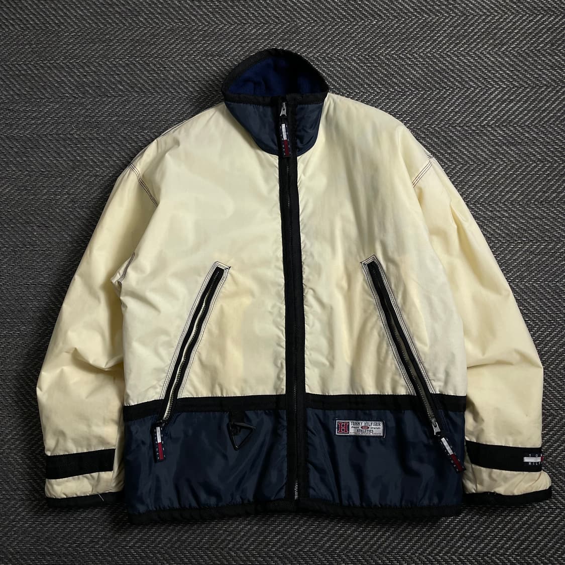 00s 타미힐피거 올드스쿨 빅로고 스티치 디테일 박시핏 점퍼 y 4282 상품이미지2