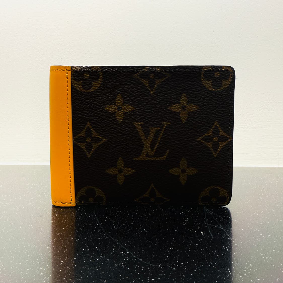 루이비통 멀티플 월릿 반지갑 상품이미지2