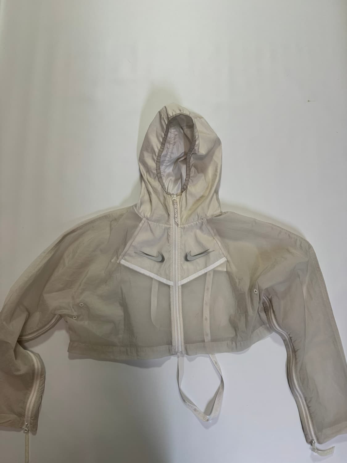 나이키 크롭 시스루 바람막이(M사이즈) 상품이미지1